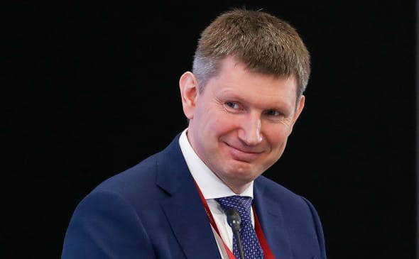 Российские власти признали сильный рубль проблемой для экономики